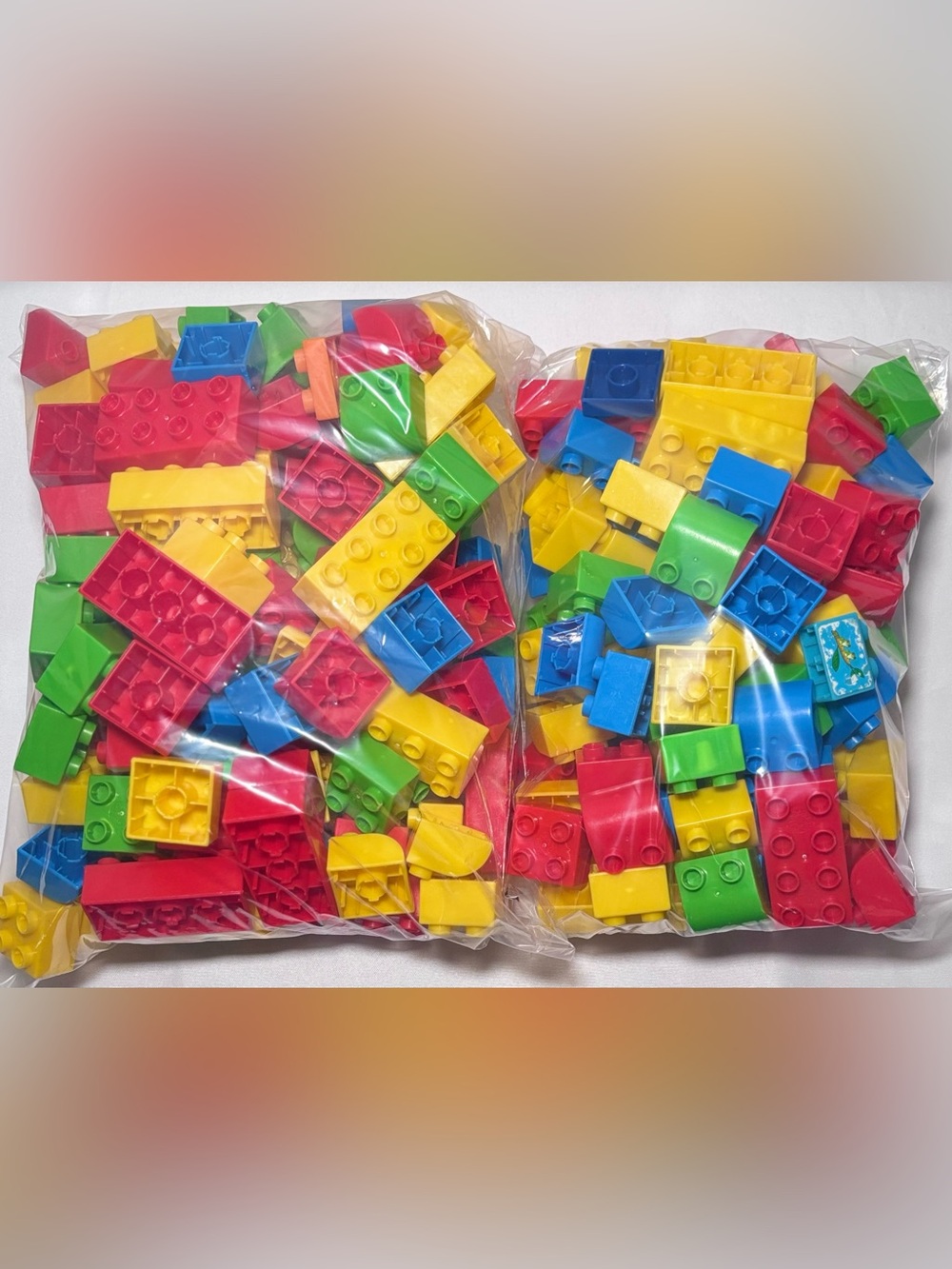 Mega Bloks Building Bricks 220+ Pieces